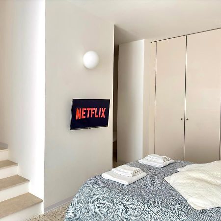 Minimal Apartment Navigli ミラノ エクステリア 写真